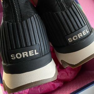 Sorel sneaker